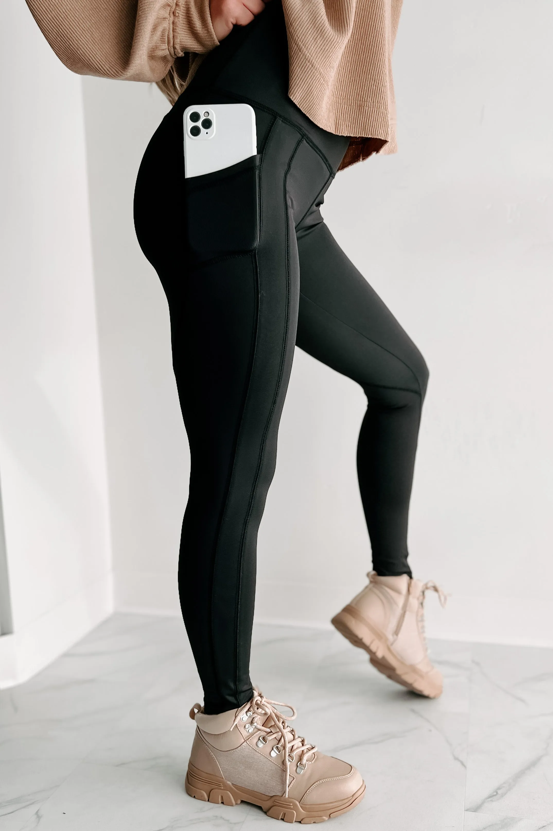 Holiday Steal- Working On Me High Waisted Side Pocket Leggings (Black)