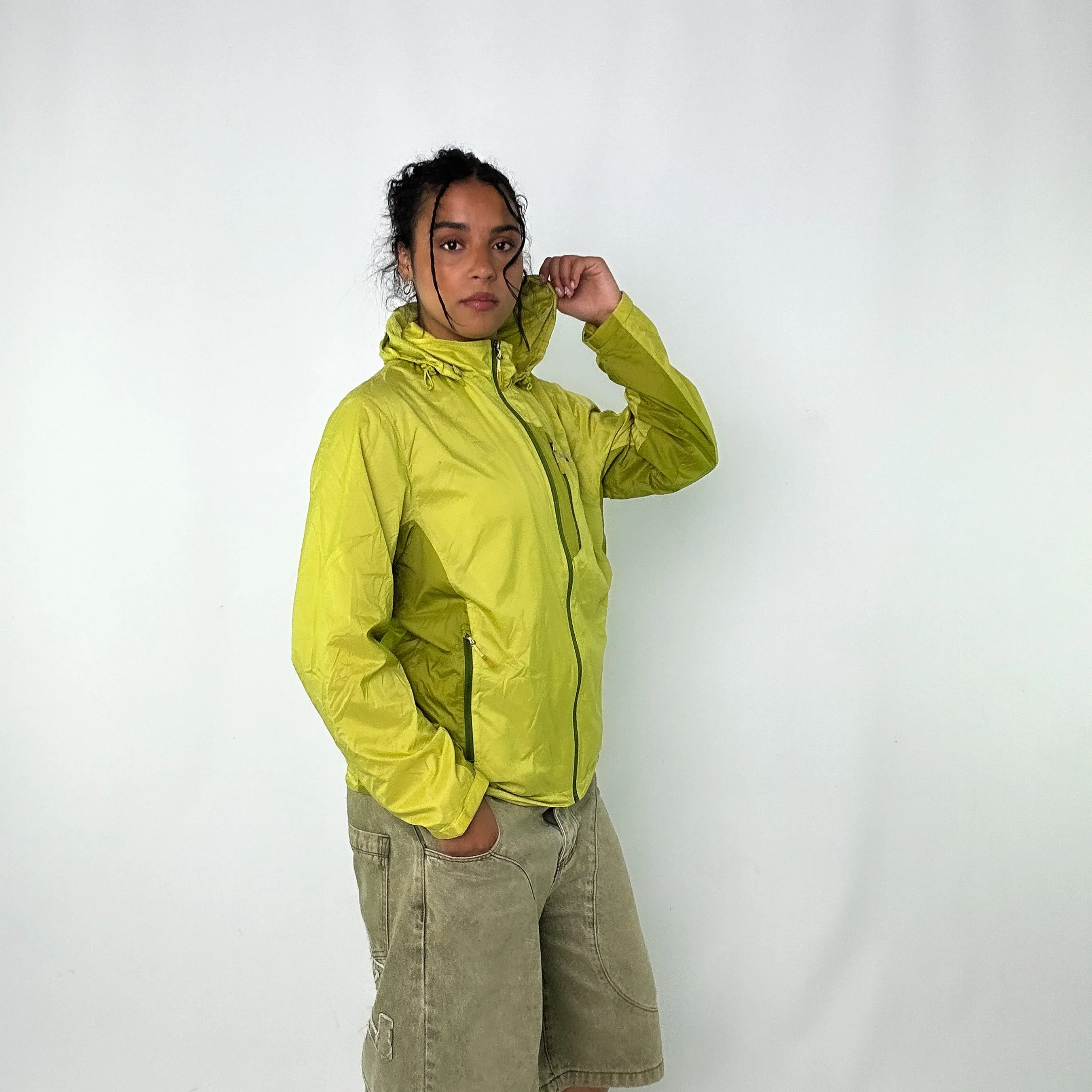 Light Green 90s Montbell Light Rain Jacket (L)