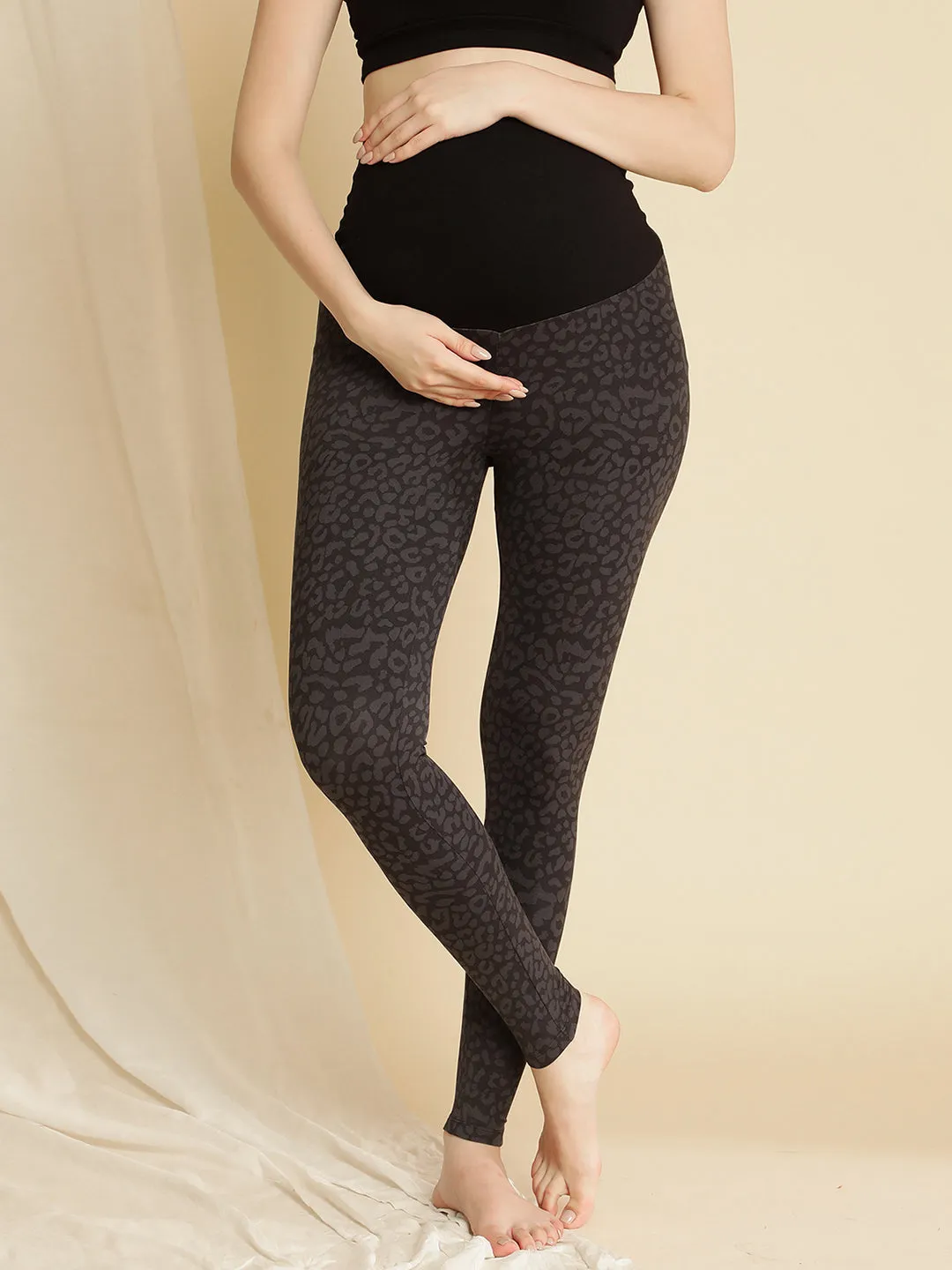 Maternity Grey Printed Leggings