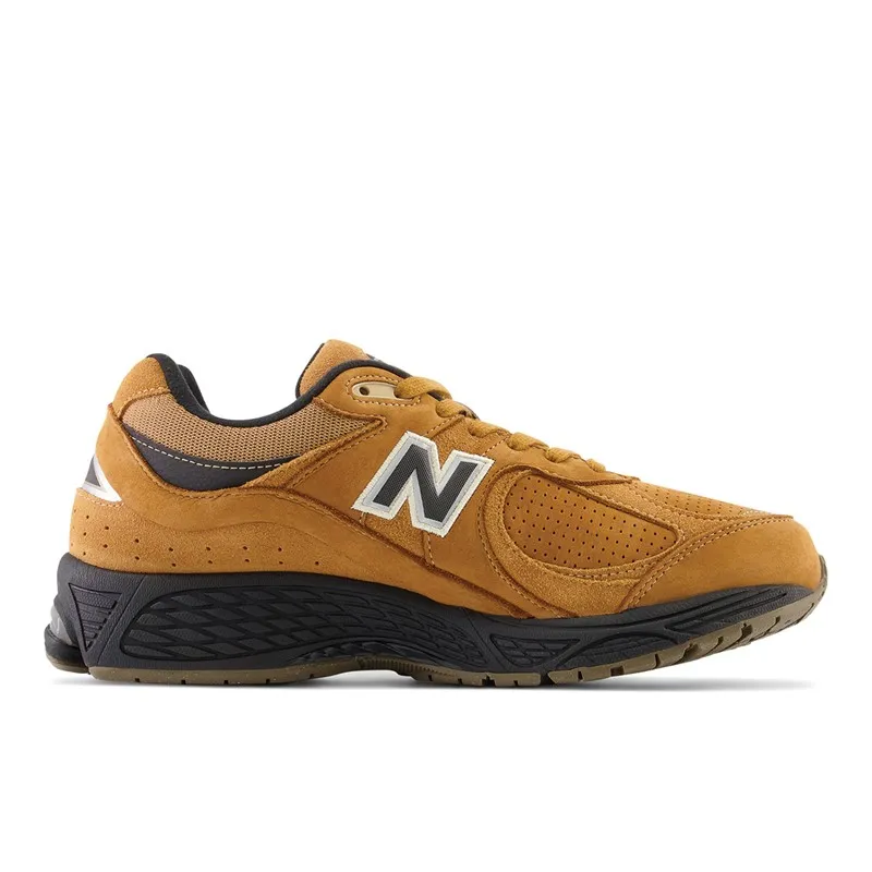 New Balance 2002R Trainers Tobacco/Black