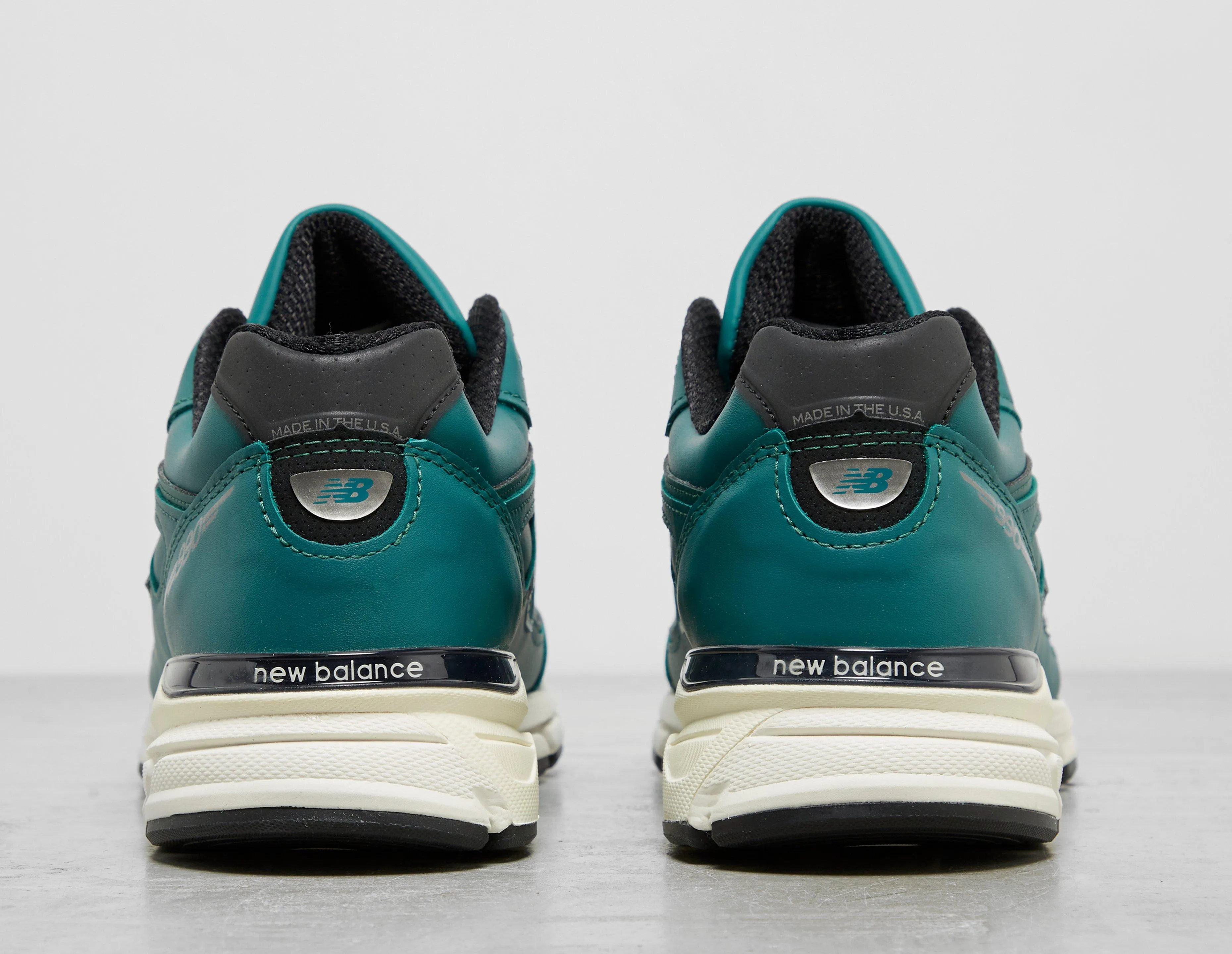 New Balance 990v4 Made in USA