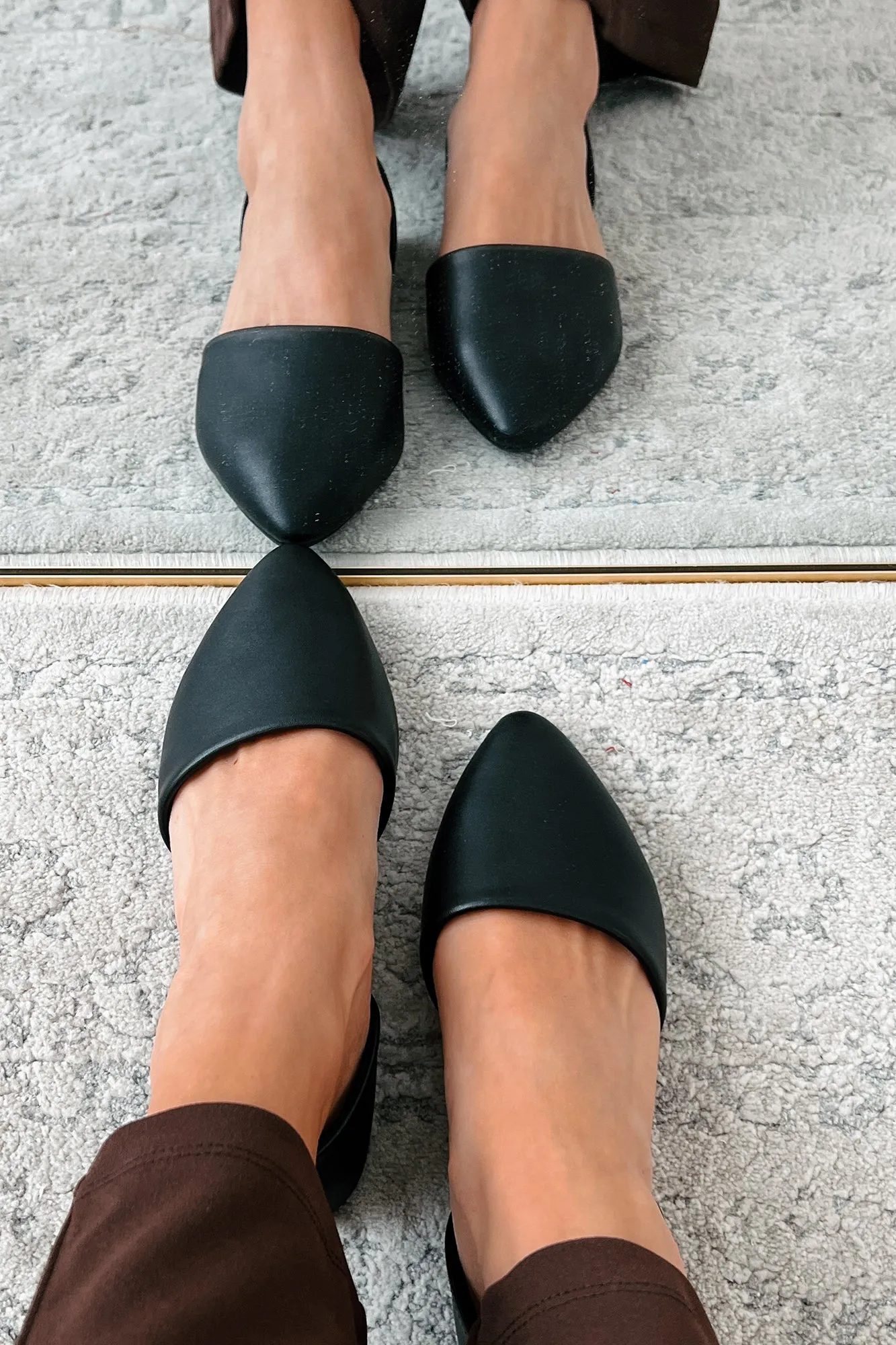 Pippa Pointed Toe Flats (Black)