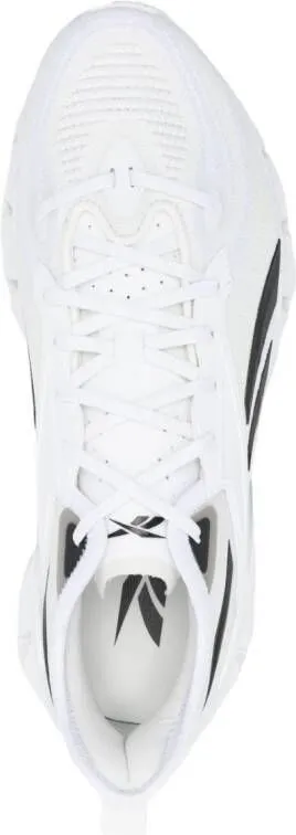 Reebok logo-patch low-top sneakers White