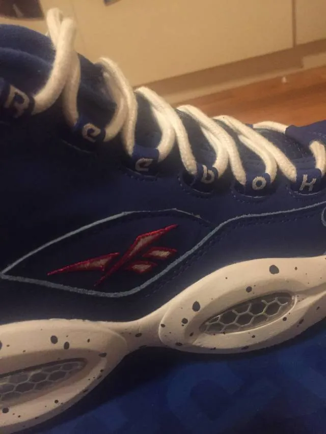 SOLD - Reebok Allen Iverson "#1 Pick" Draft Day Questions -