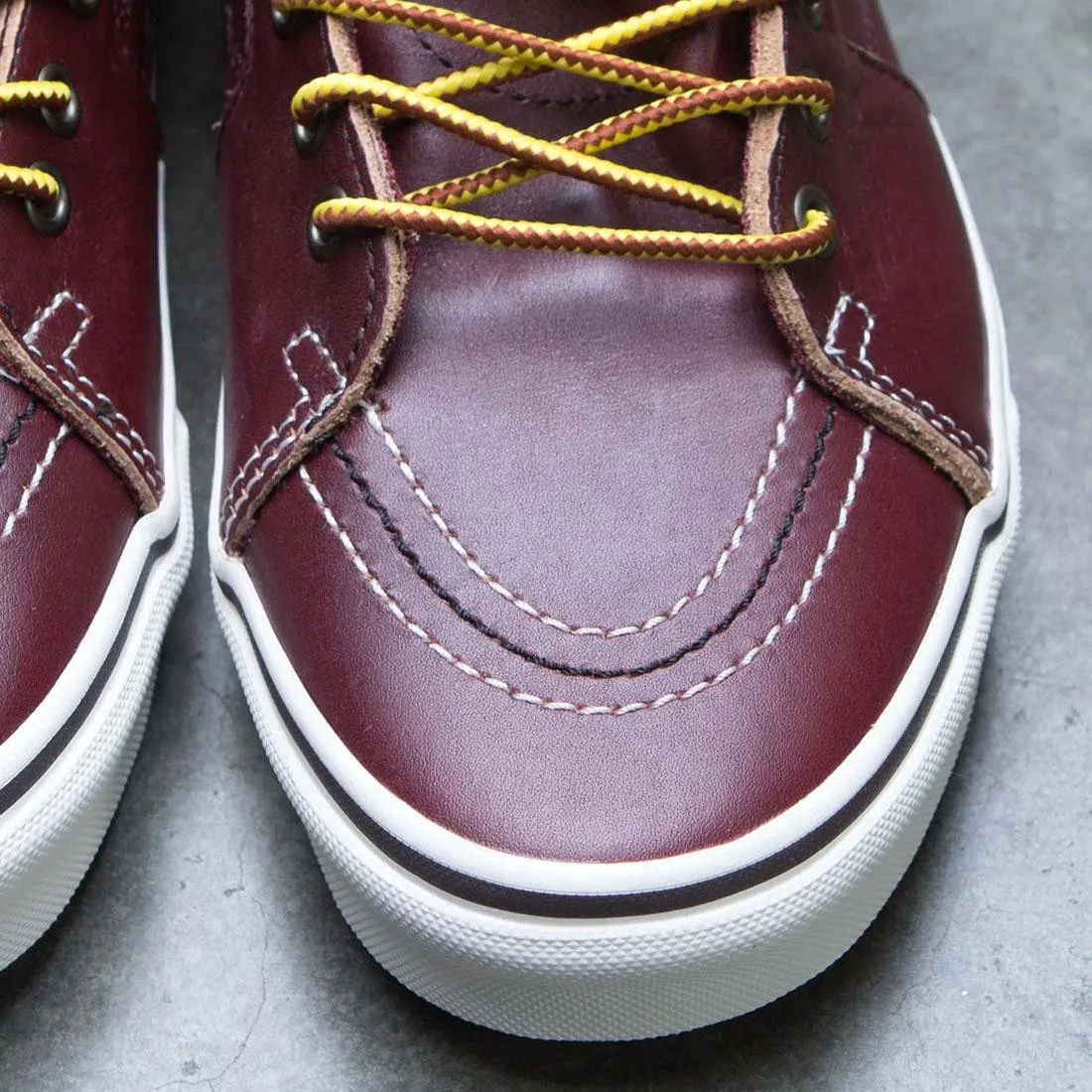 Vans Men SK8-Hi - Groundbreakers (burgundy / rum raisin)