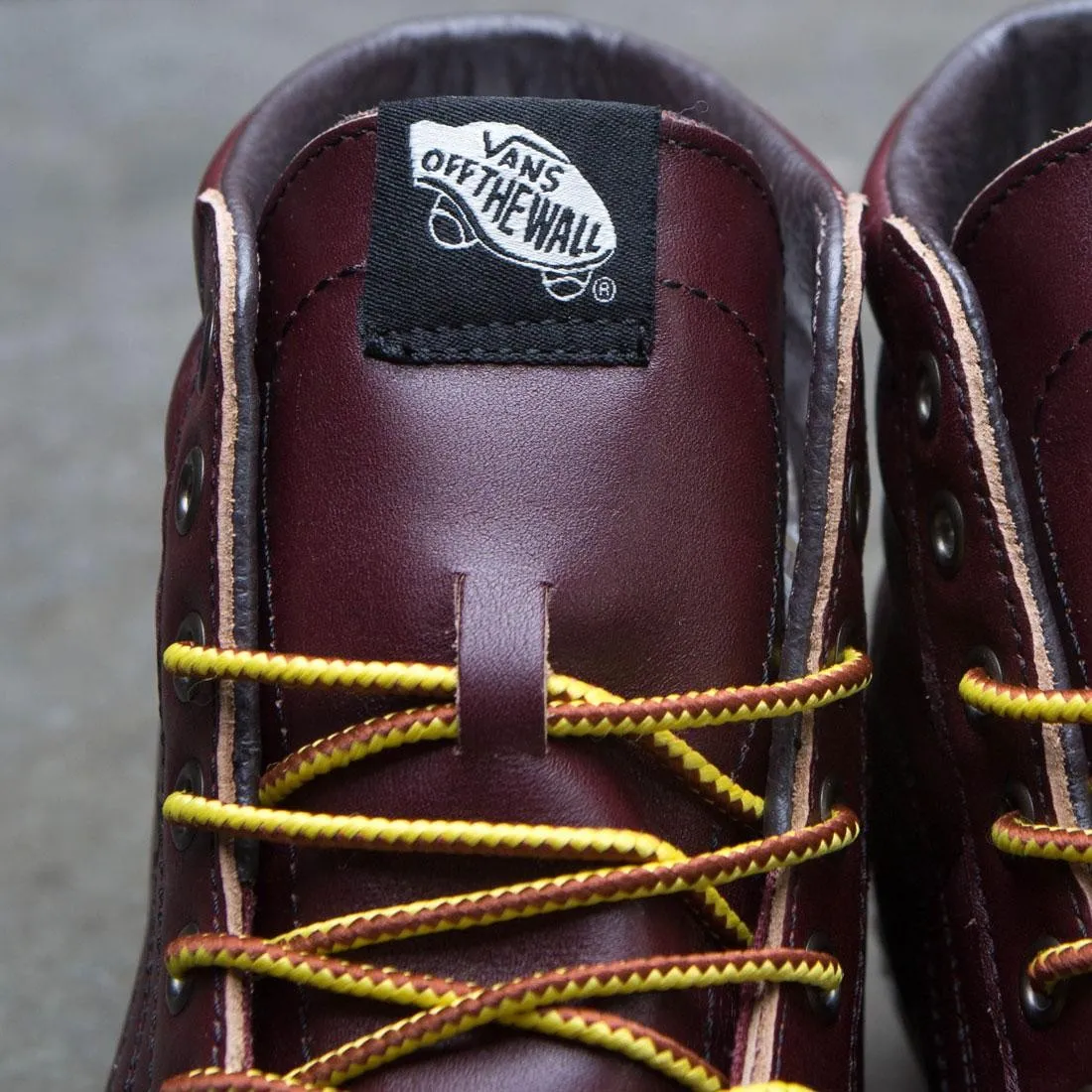 Vans Men SK8-Hi - Groundbreakers (burgundy / rum raisin)