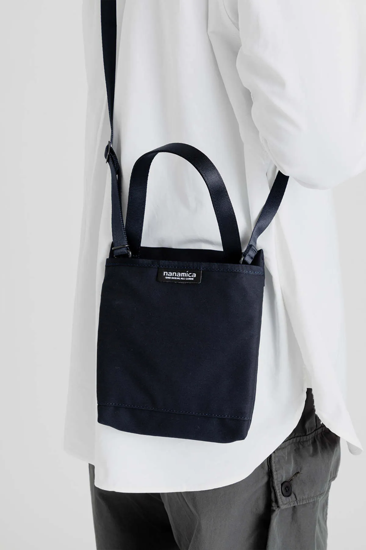 Water Repellent Shoulder Bag - Navy