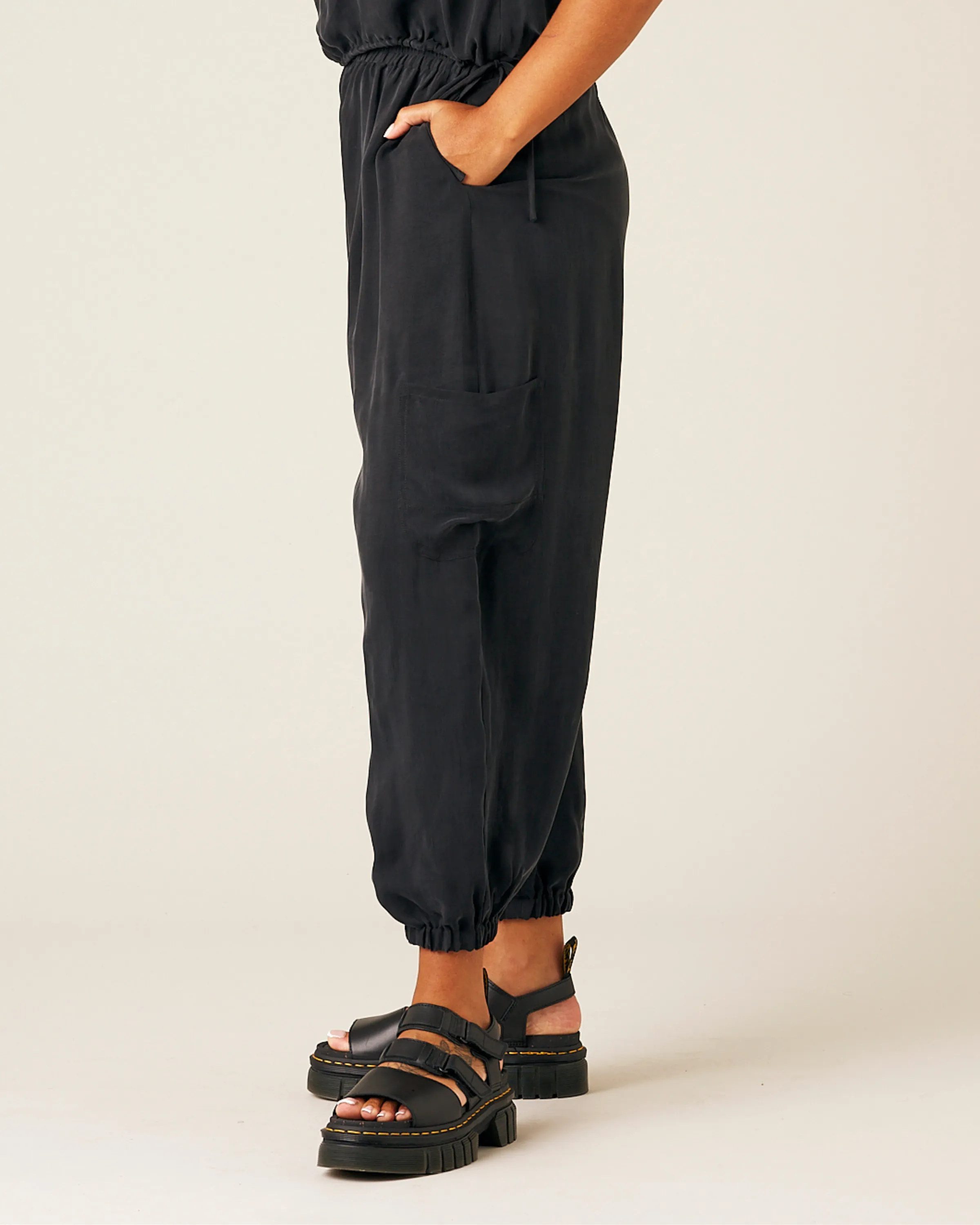 Yoli Cupro Trousers - Black