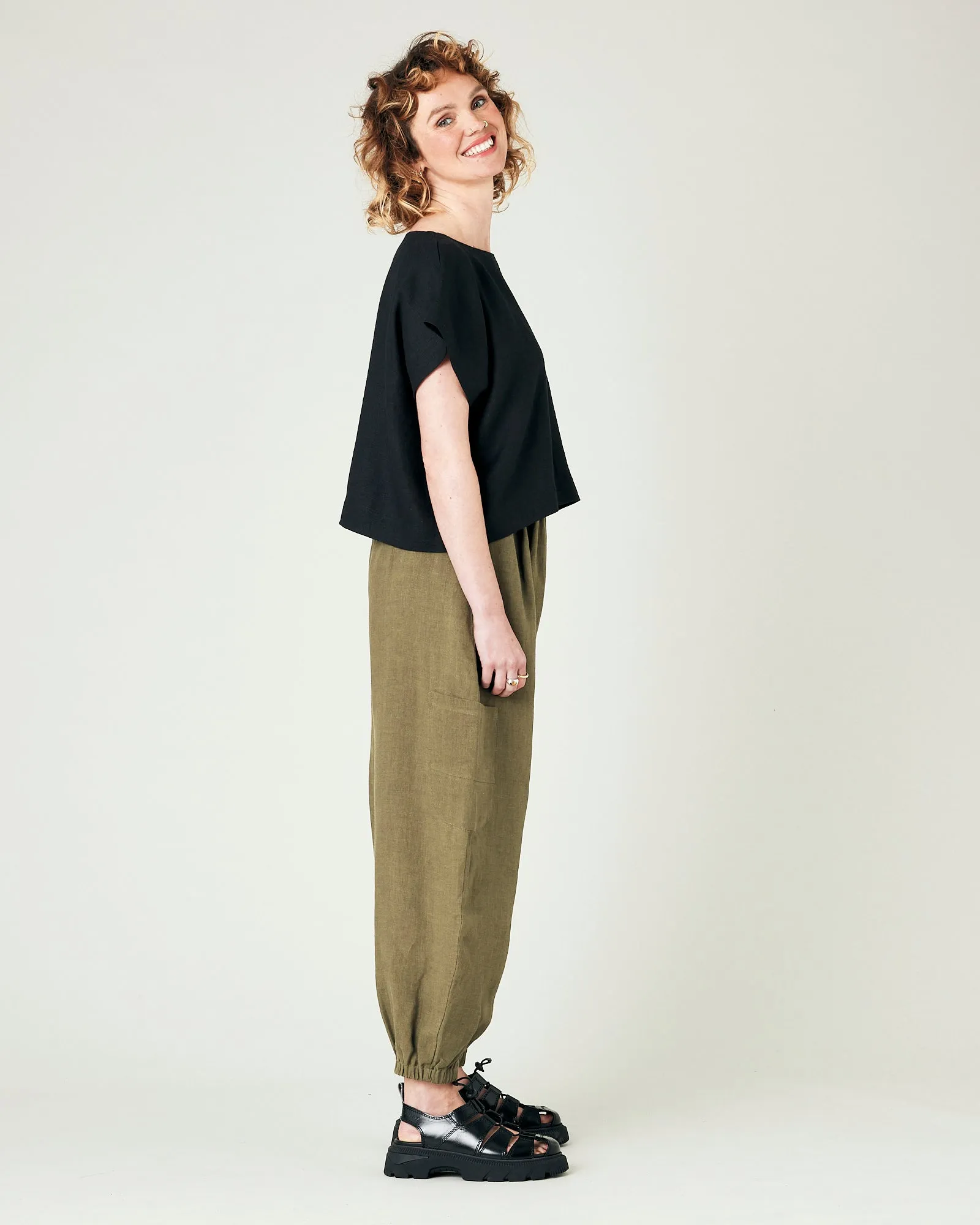 Yoli Light Khaki Linen Trousers